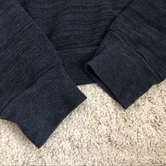 Hollister Embroidered Logo Sweatshirt Size S - Picture 5 of 6